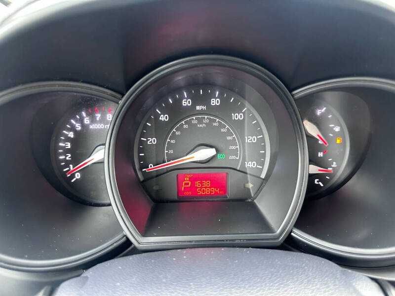 2016 Kia Rio EX Automat