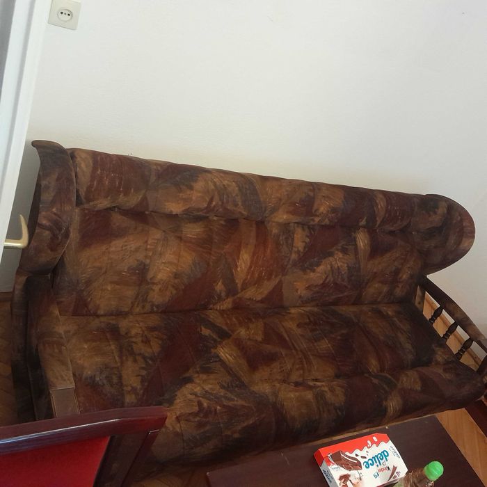 Oddam za darmo regał i wypoczynek