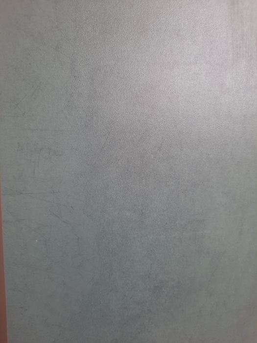 Плитка на инсталяцыя,все вырезано только приклеить