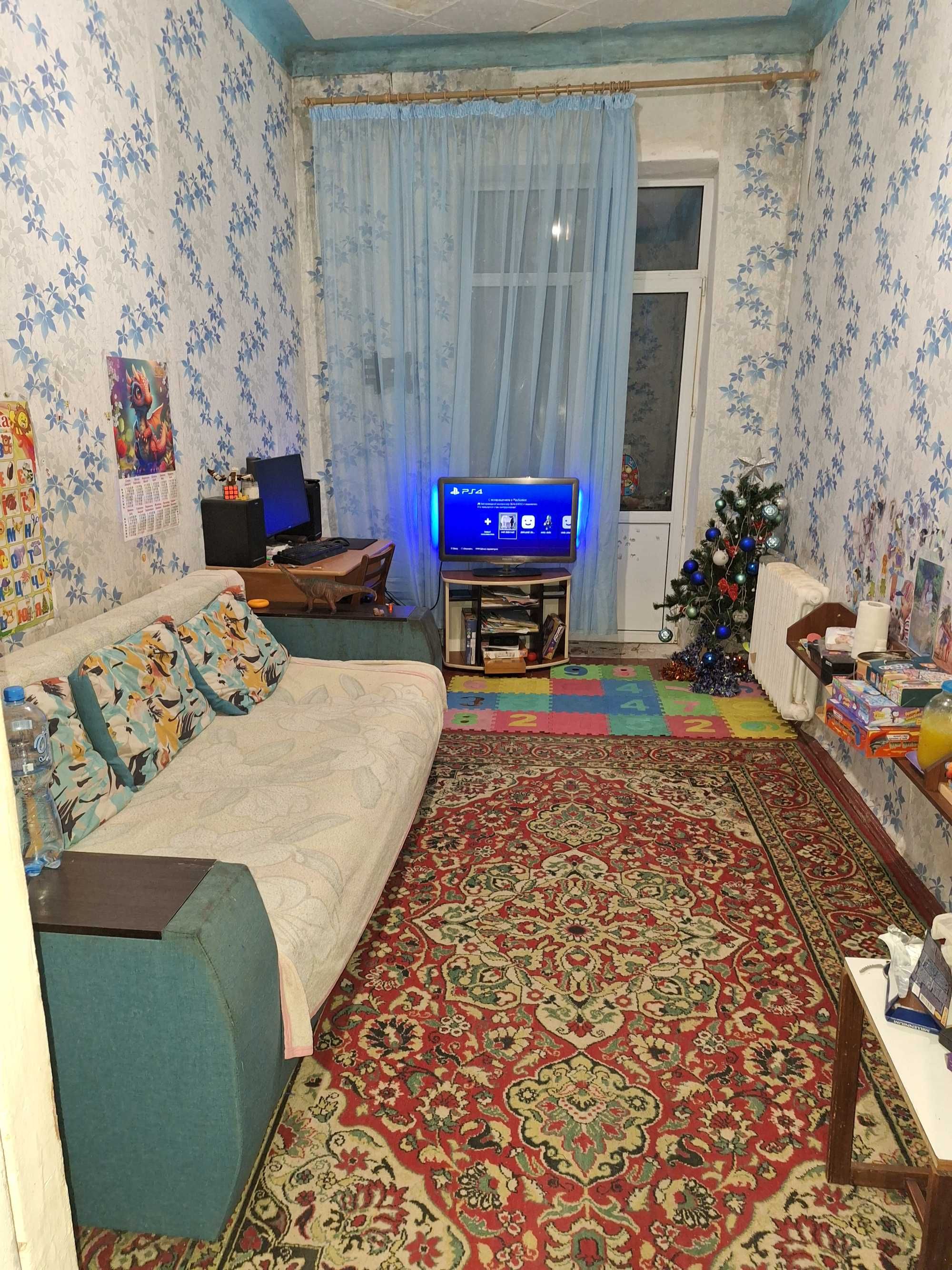Сталинка 5-ти комнатная,ул Каховская ,Трампарк