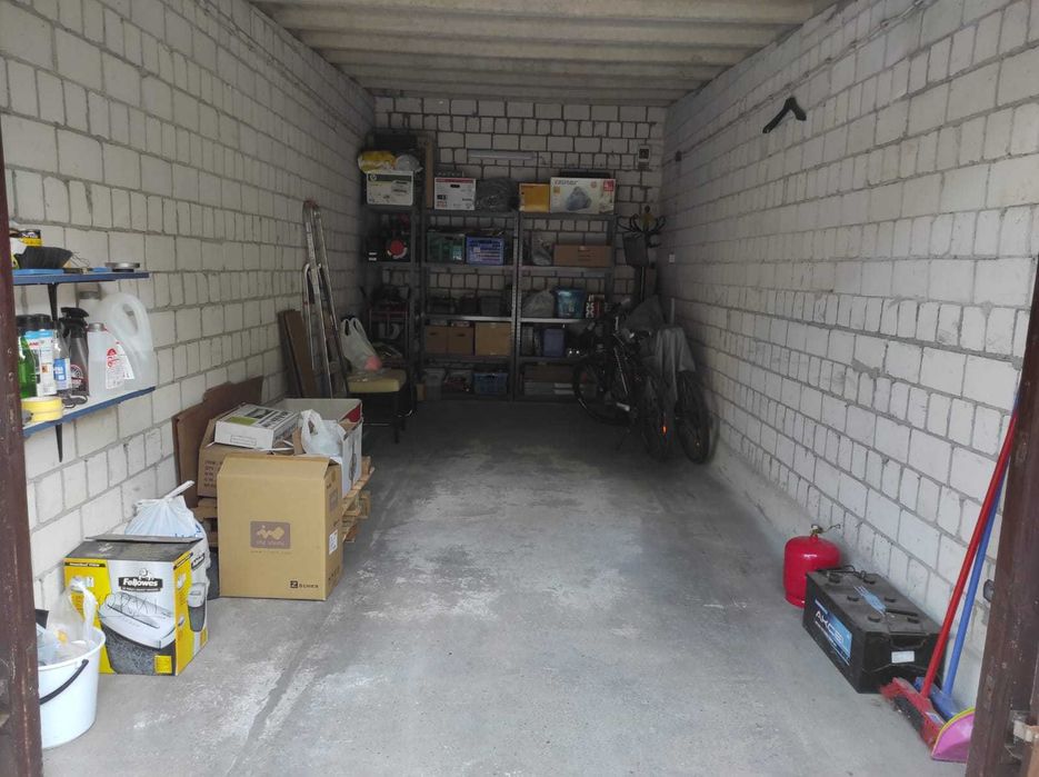 Garaż Wolnostojący