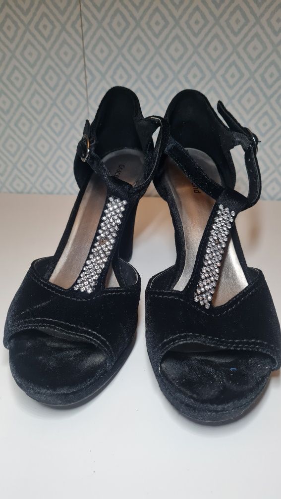 Buty Graceland Deichmann 40 czarne szpilki