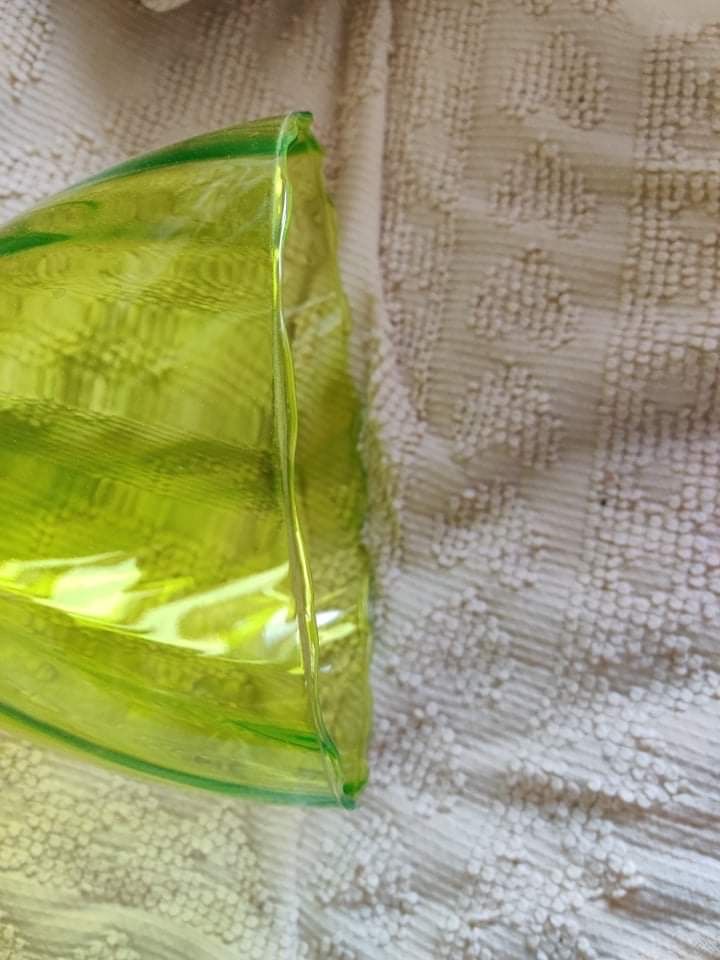 Lampa lampka wiszàca zielona duży gwint