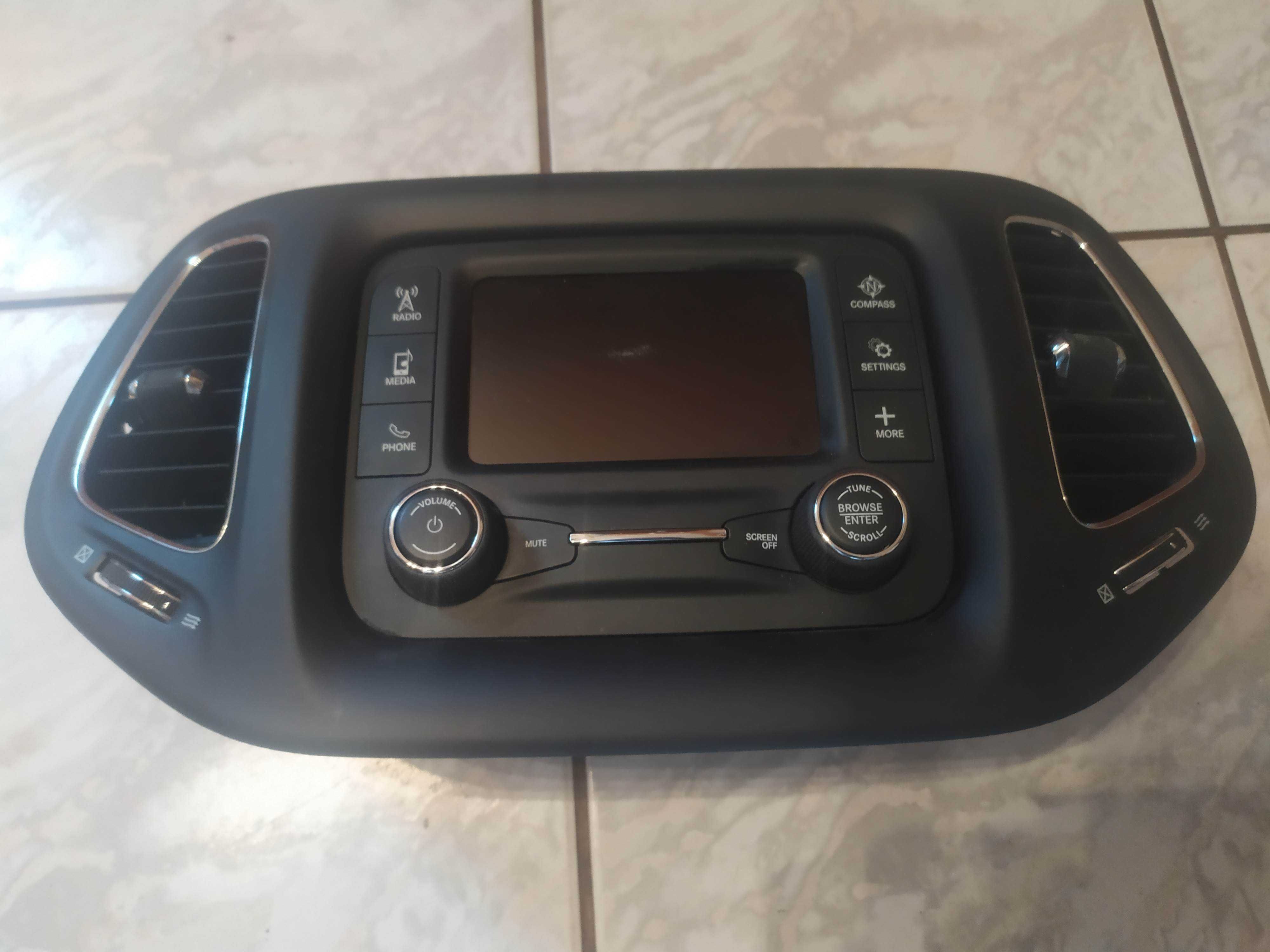 Radio ekran panel JEEP COMPASS II od 2017