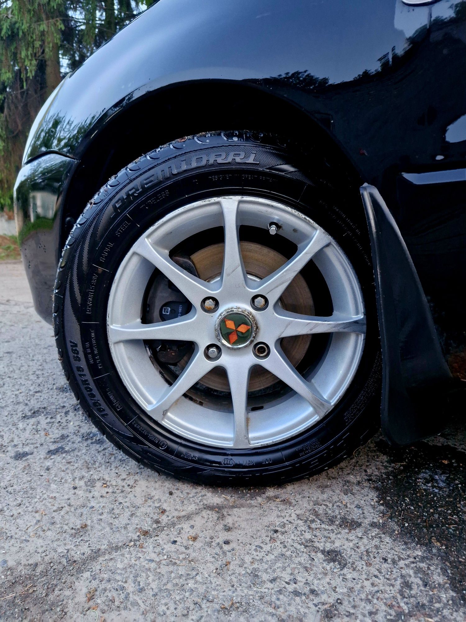 Продам Mitsubishi lancer 9