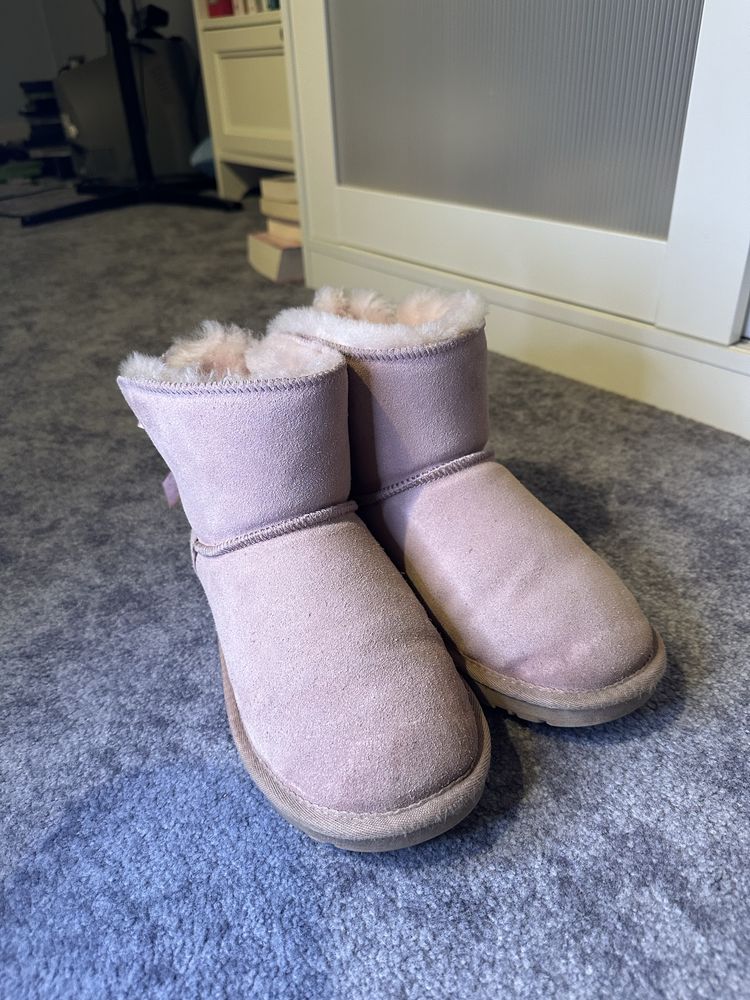 Buty emu ugg rozowe z kokardkami