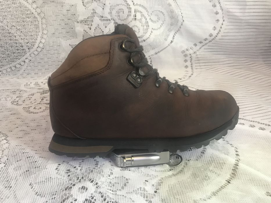 Кожаные зимние термоботинки Berghaus. Размер 42/27 см