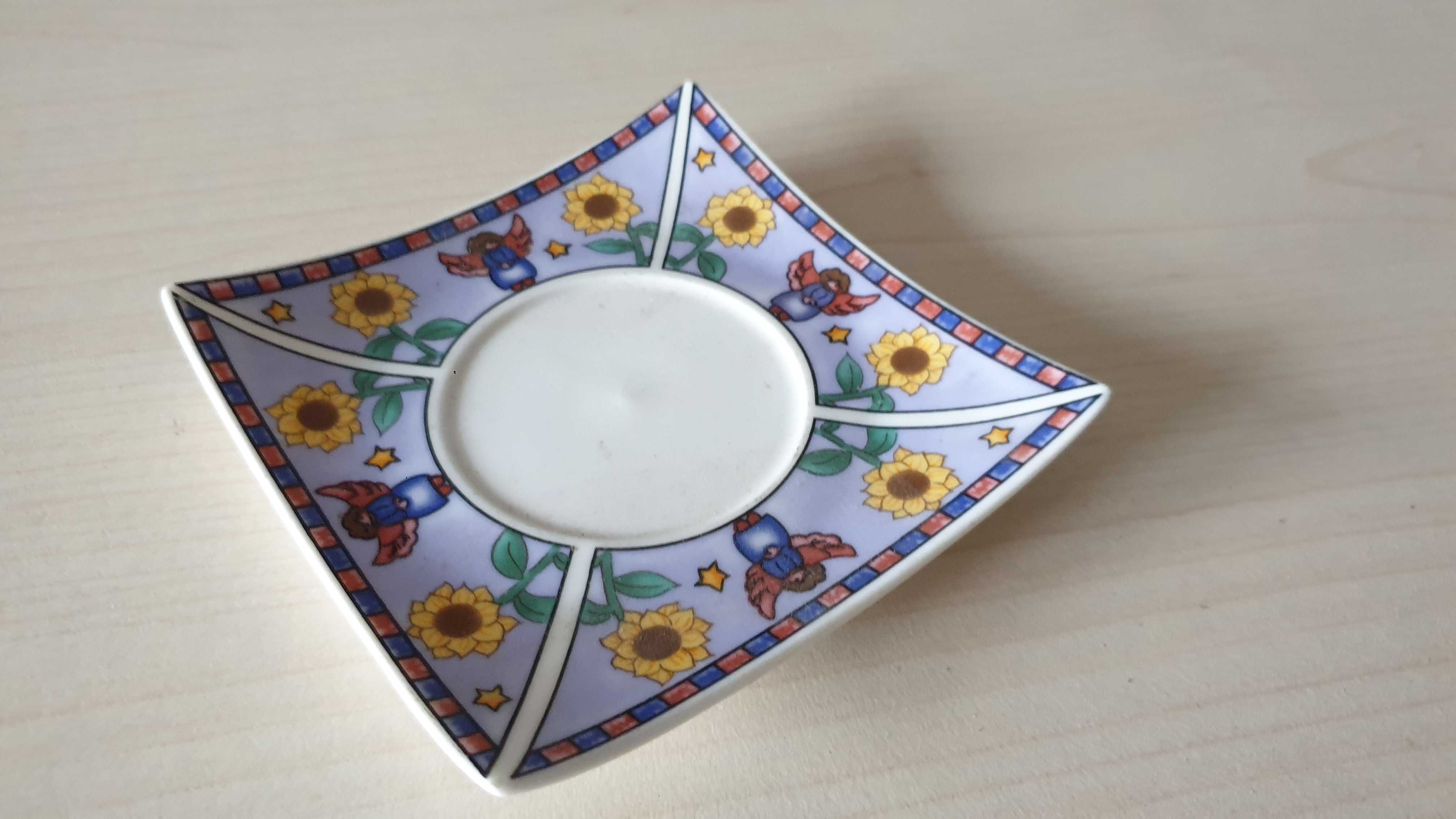 Porcelanowa podstawka / talerzyk / świecznik