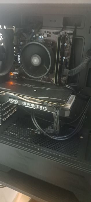 Venda ou Troco torre em portatil