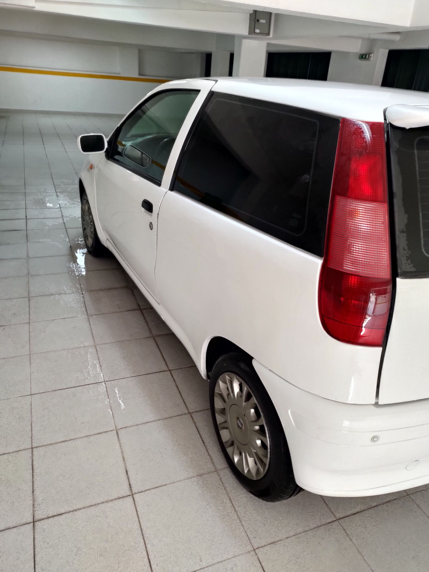 Fiat Punto 1.7 TD comercial