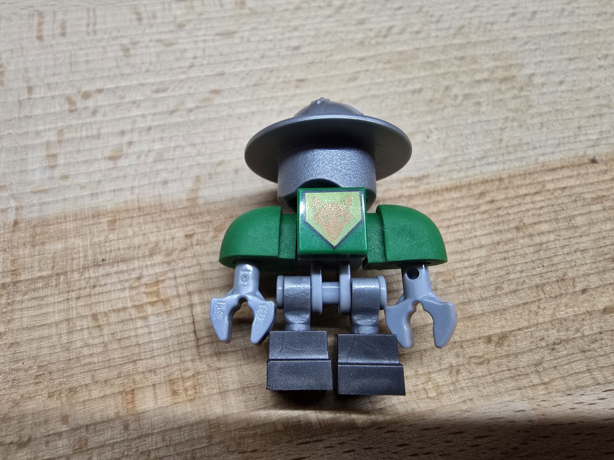 Lego minifigurka NEX029 - Aaron Bot