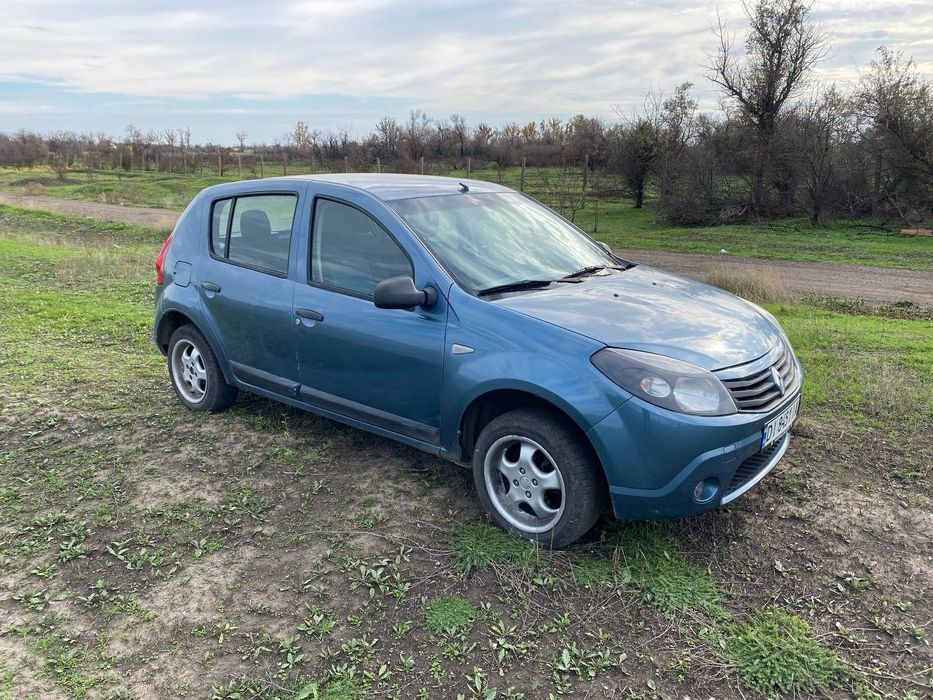 Продам Renault Sandero 2013г