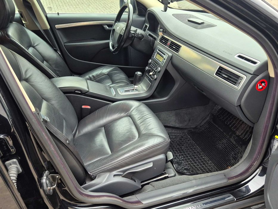 Zadbane Volvo XC70 3.2 AWD - oferta prywatna