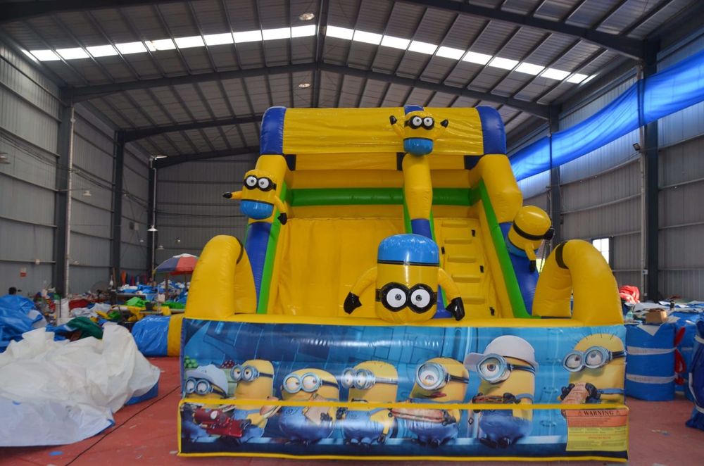 Zamek dmuchany Minionek nowy