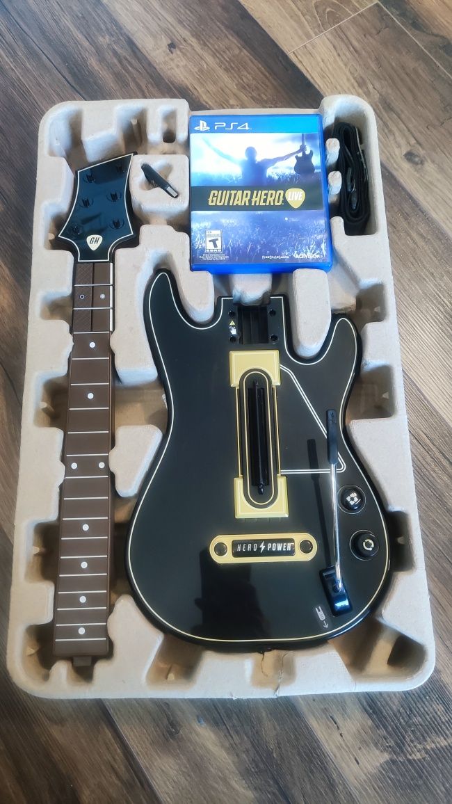 Guitar hero live PS4 Zestaw Gitara + Gra