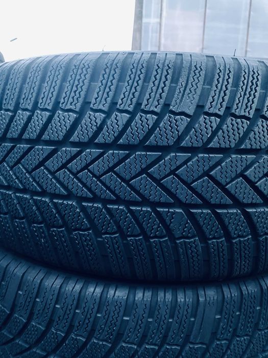 245 45 18 Bridgestone LM005 85% Зима 2023 Гарантія