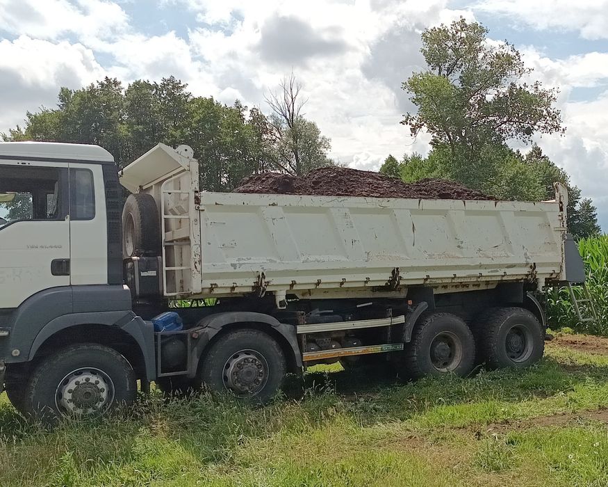 Żyzny, czysty torf ph 6.5-7 najlepszy