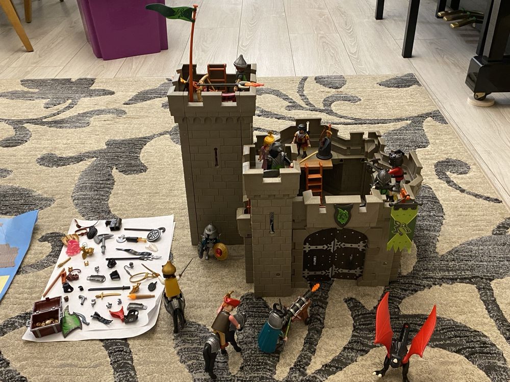 Duży zamek Playmobil