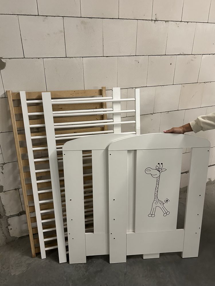 Łóżeczko dziecięce 120x60 Klupś Safari Żyrafka białe