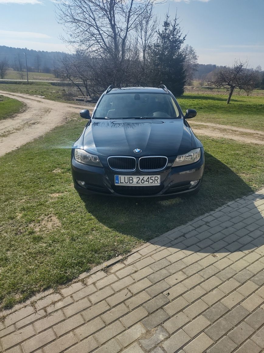 BMW 3 E91 samochód osobowy