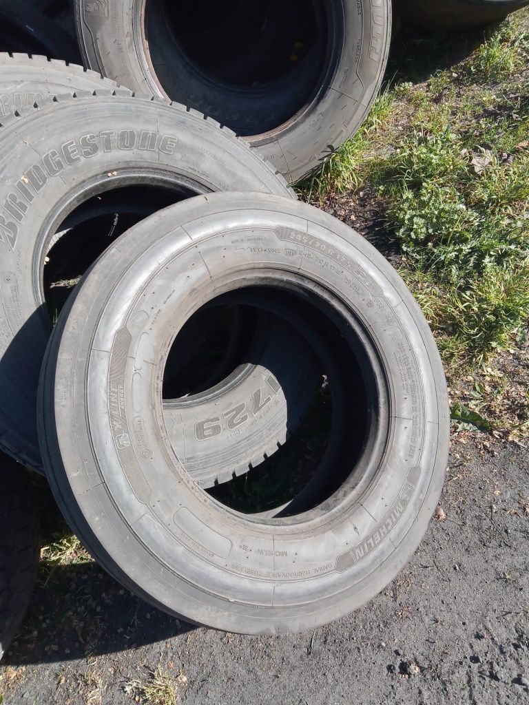 Opony 245/75r17,5 Michelin  J   NISKOPODWOZIE