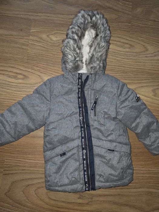 Продам куртку C&A 86 розміру