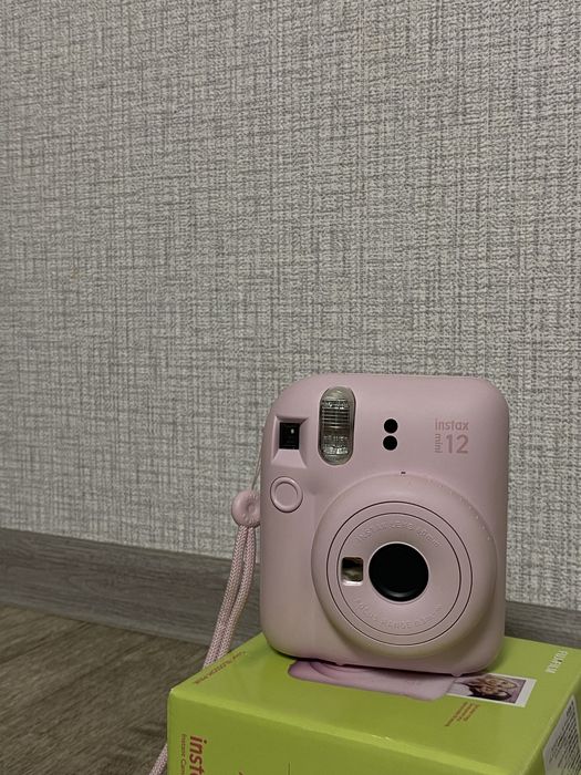 фотоапарат instax 12 mini