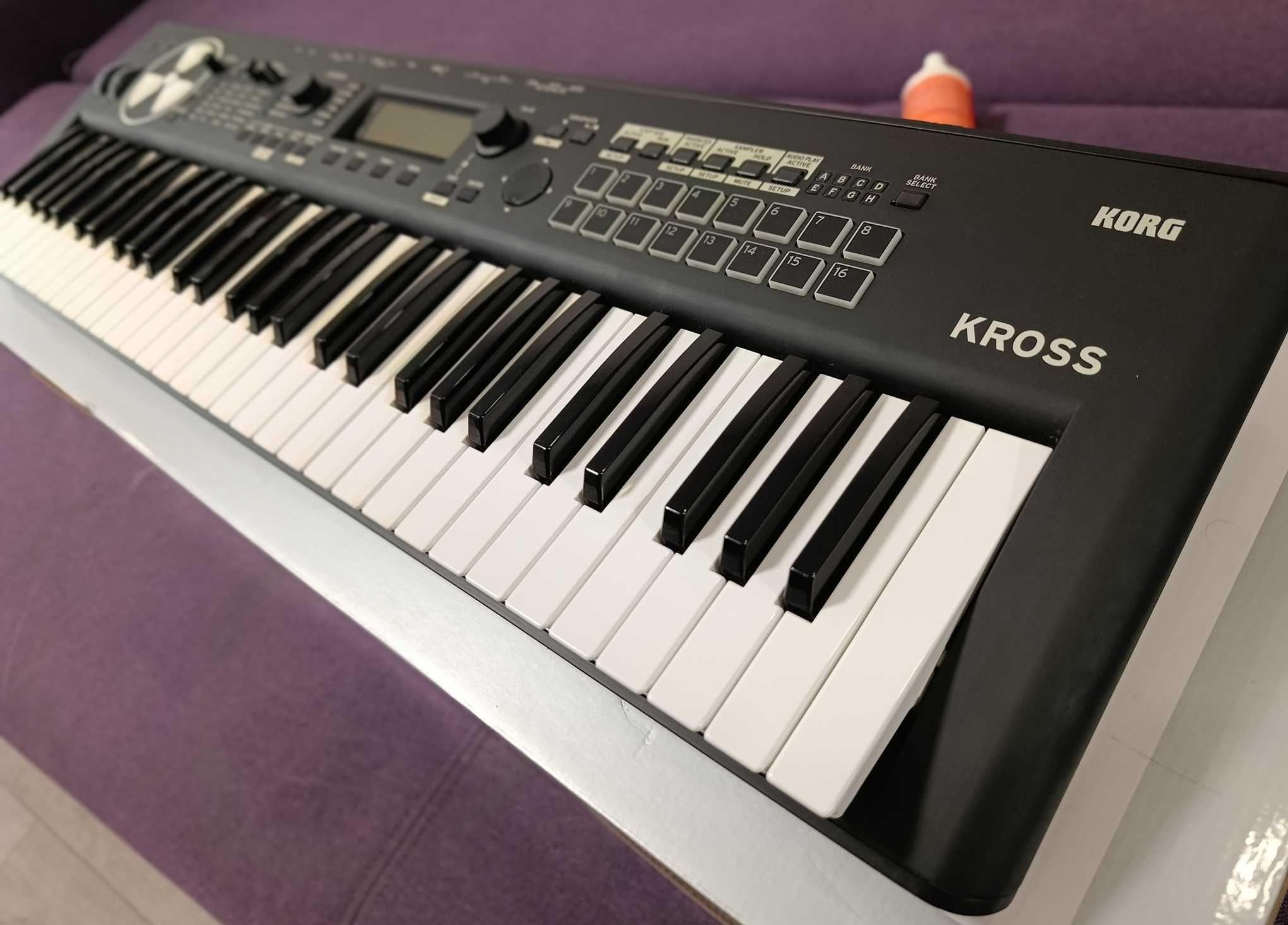 Синтезатор Korg KROSS 2 61