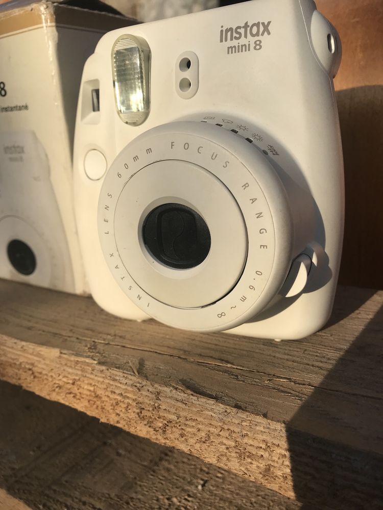 Продам Polaroid 636 Instax mini 8