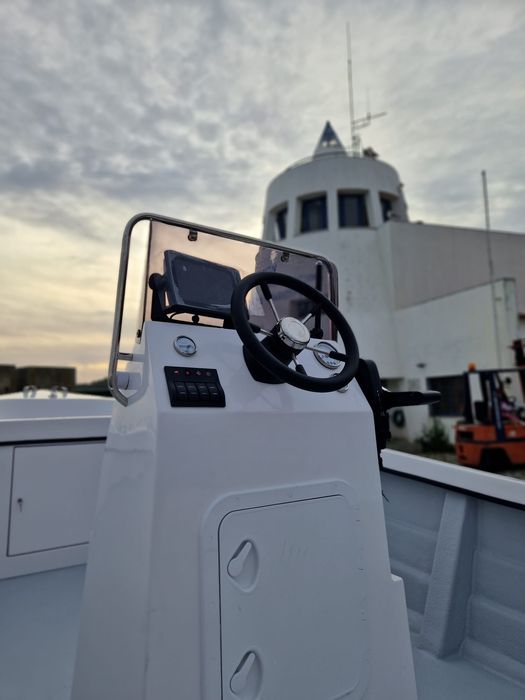 Barco obe pescado 540 motor suzuki 70hp