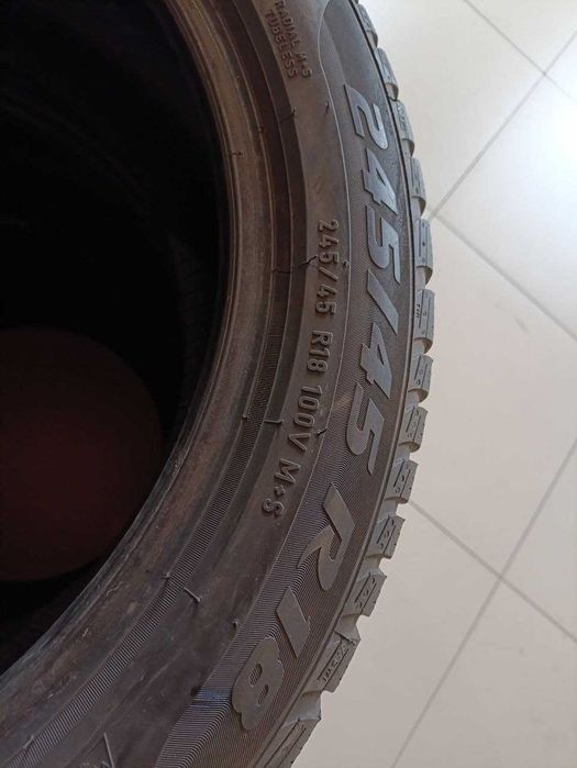 Комплект шин б/у 245/45R18 100V Pirelli Sottozero 3 RUN FLAT