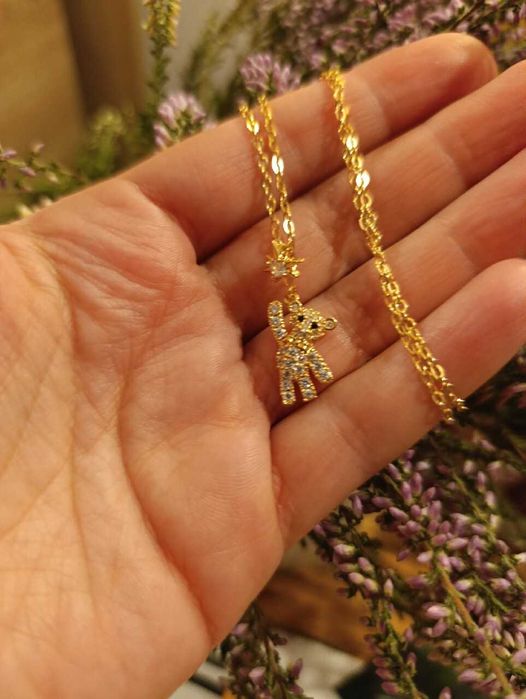 Nowy naszyjnik łańcuszek miś