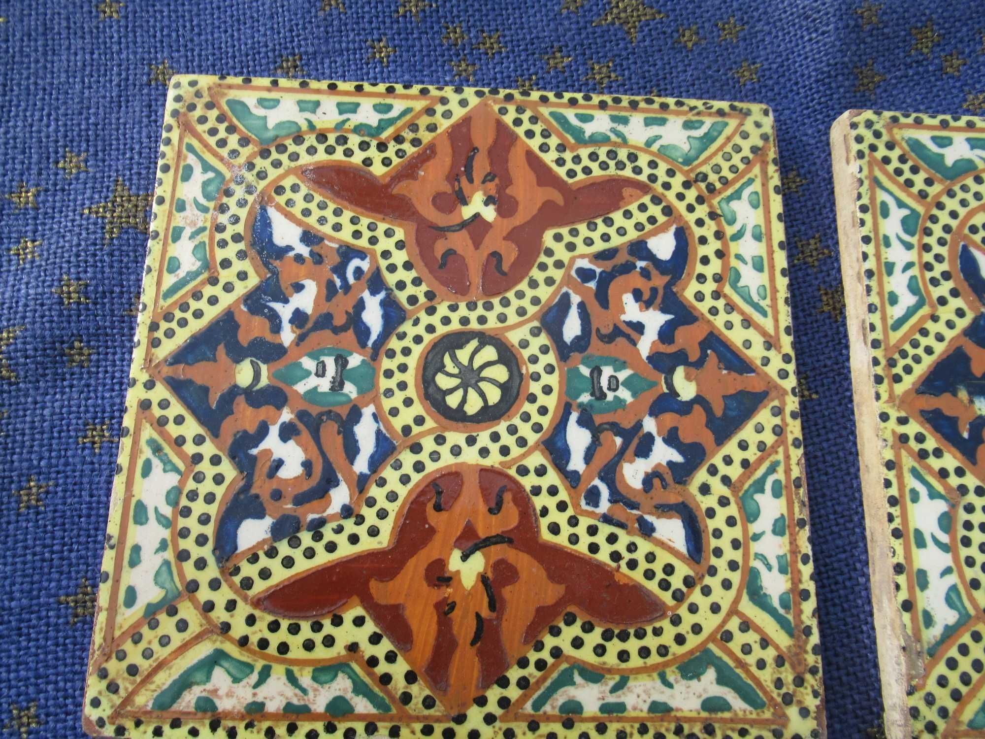 2 Azulejos  Estilo Espano Árabe