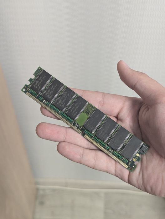 Оперативна пам'ять DDR1 256MB