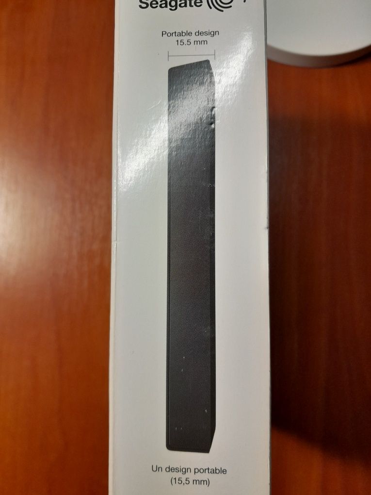 Внешний жёсткий диск Seagate Ехрansion 750 g  usb 3.0