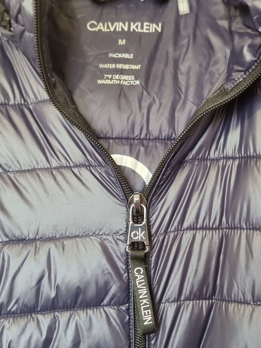 Оригінал 100% чоловічий легкий пуховичок Calvin Klein М