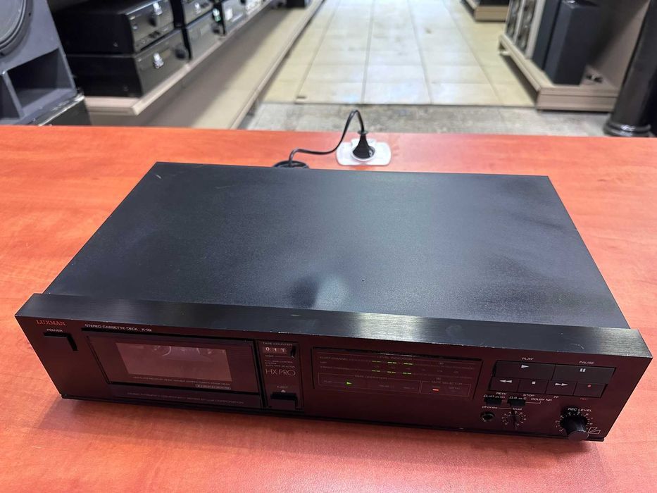 Magnetofon Luxman K-92