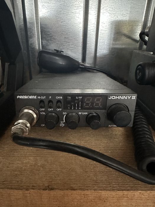 CB Radio President Johnny 2