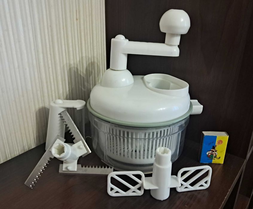 Ручной миксер блендер