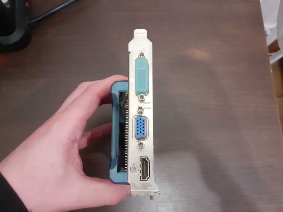 Karta graficzna Gigabyte GeForce GT220 (GV-N220OC-1GI)