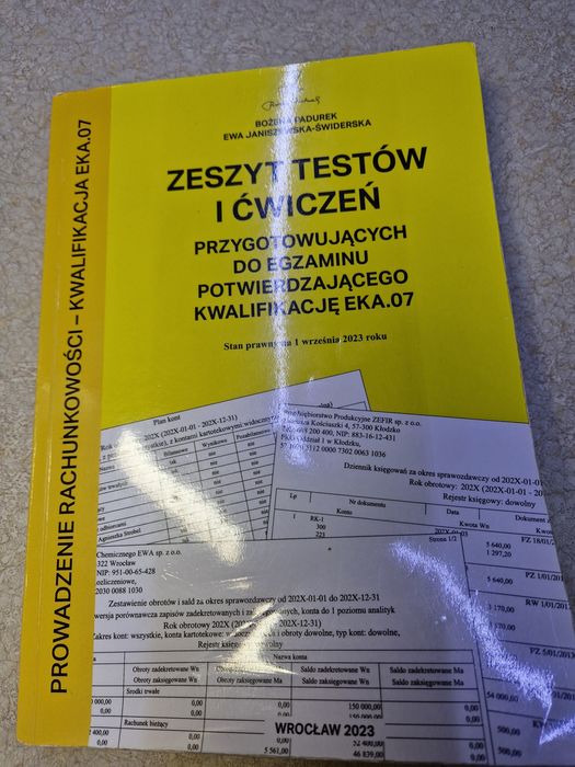 Zeszyt testów i ćwiczeń przygotowujących na egzaminu Bożena Padurek