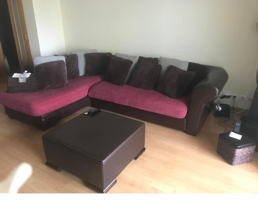 Sofa mais mesa de centro