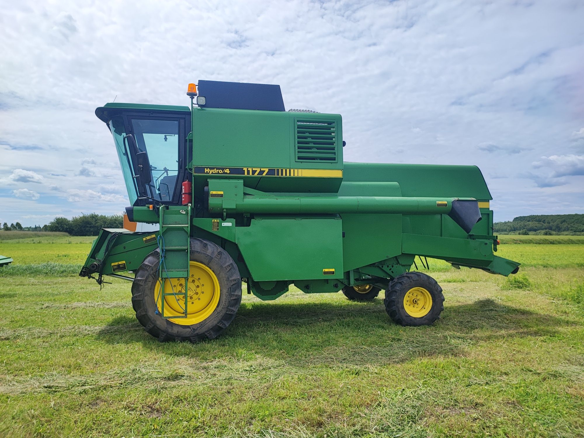 John deere 1177 Hydro 4.