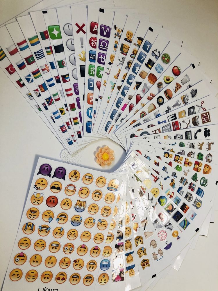 Стікери наклейки Emoji смайлики 38 видів