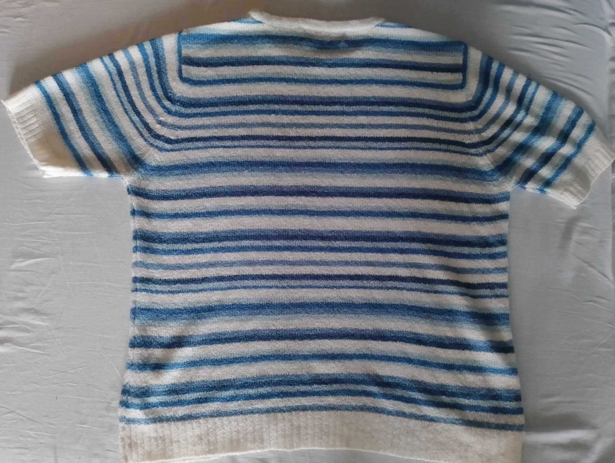 Sweter damski na krótki rękaw w paski