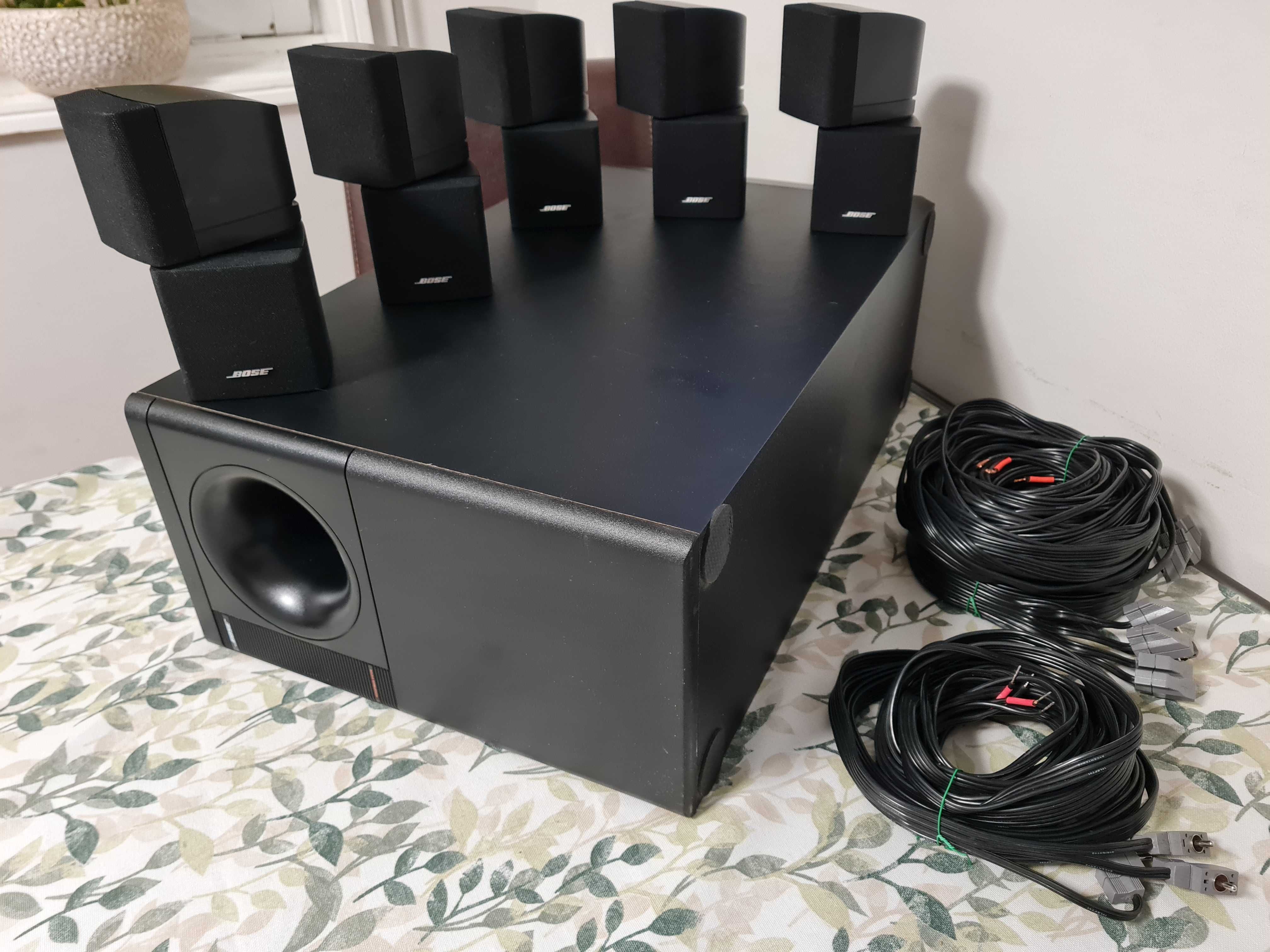 Colunas bose acoustimass 10
