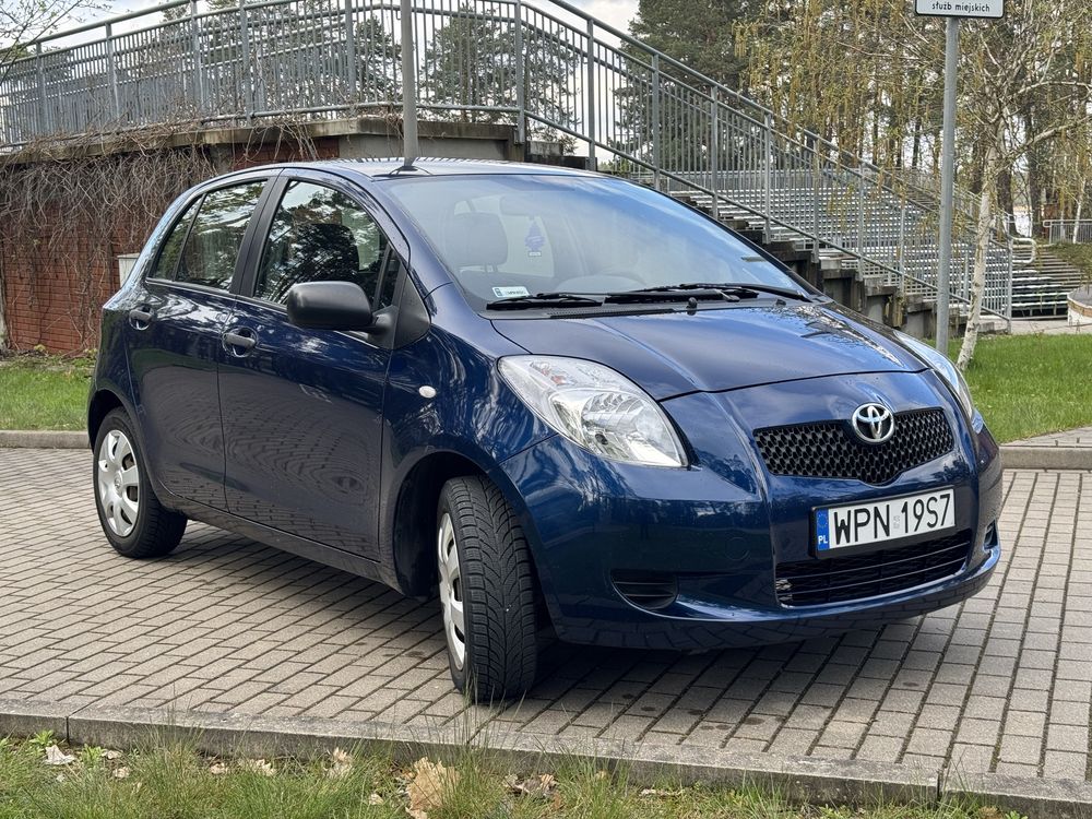 Toyota Yaris II 1.0