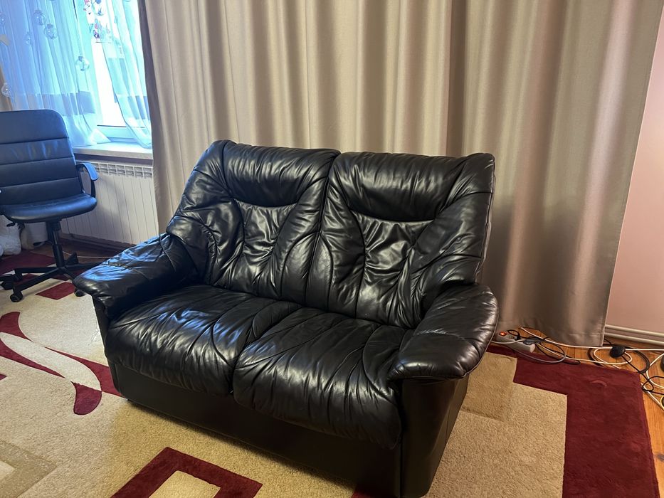 Диван Натуральна шкіра чорний