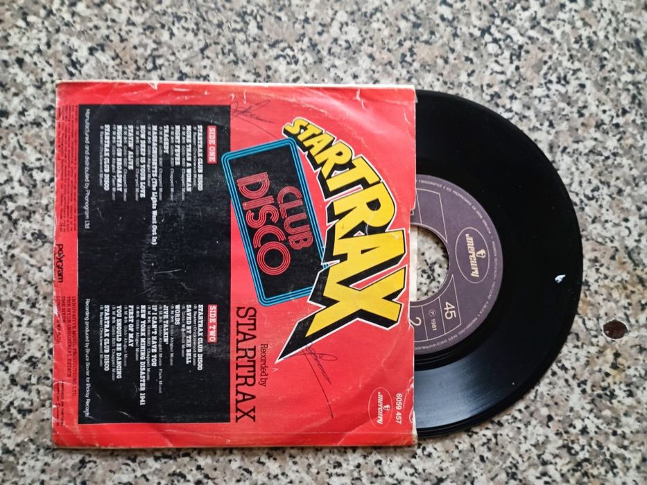 Variedade de discos vinil singles 2€ unidade