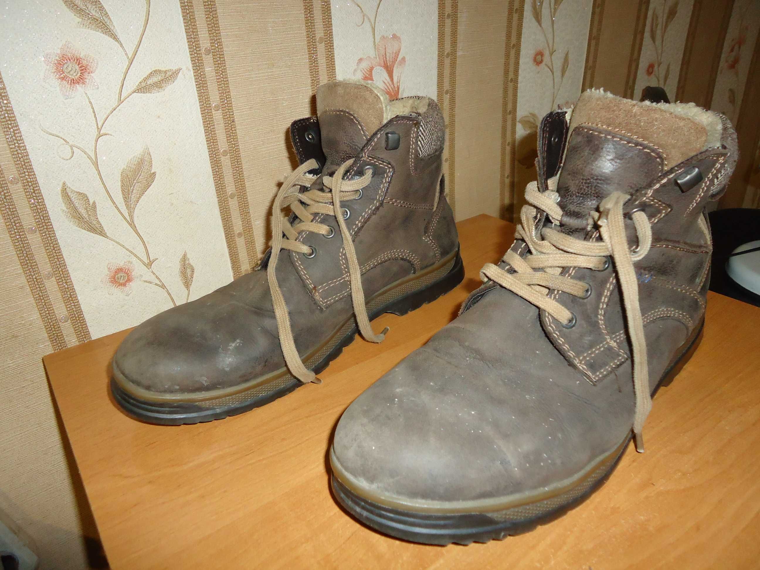 Мужские, кожаные, утеплённые ботинки, размер 43(29).